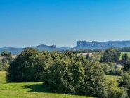 IMG_1845-6 Im Hintergrund: rechts Hoher Torstein, links Hausbergwächter (liegen ca. 5km auseinander)